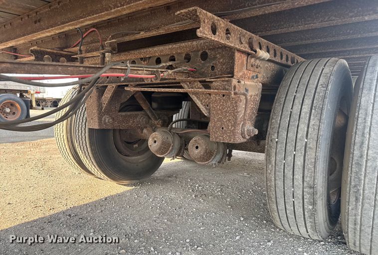 image for item EB8299 1999 Wabash dry van trailer