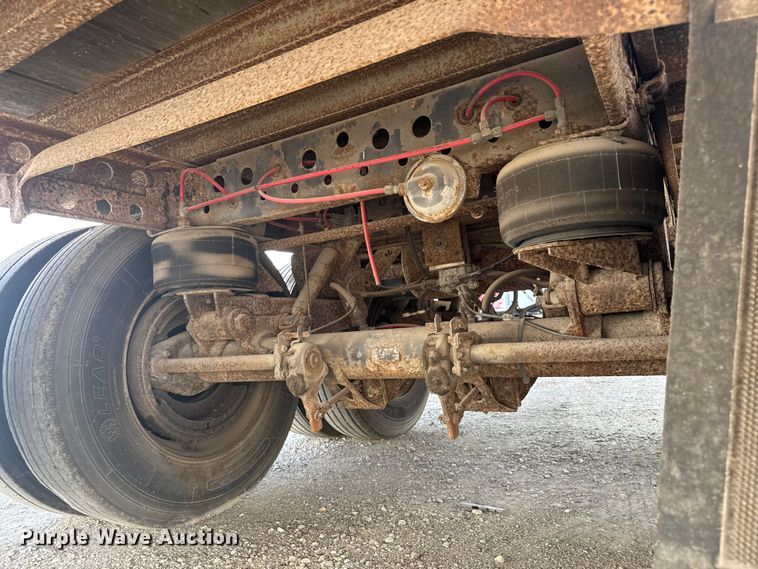 image for item EB8299 1999 Wabash dry van trailer