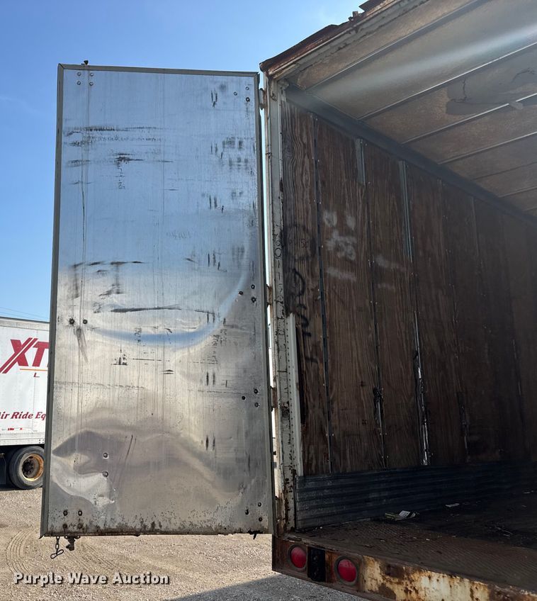 image for item EB8299 1999 Wabash dry van trailer