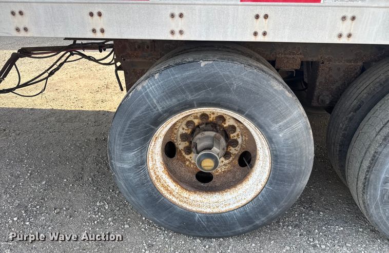 image for item EB8299 1999 Wabash dry van trailer