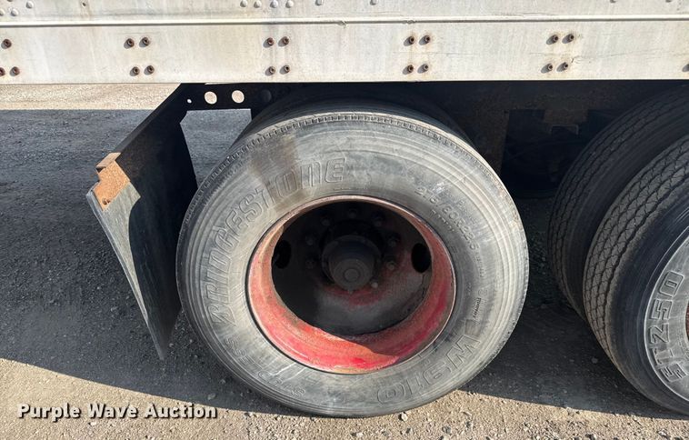 image for item EB8299 1999 Wabash dry van trailer