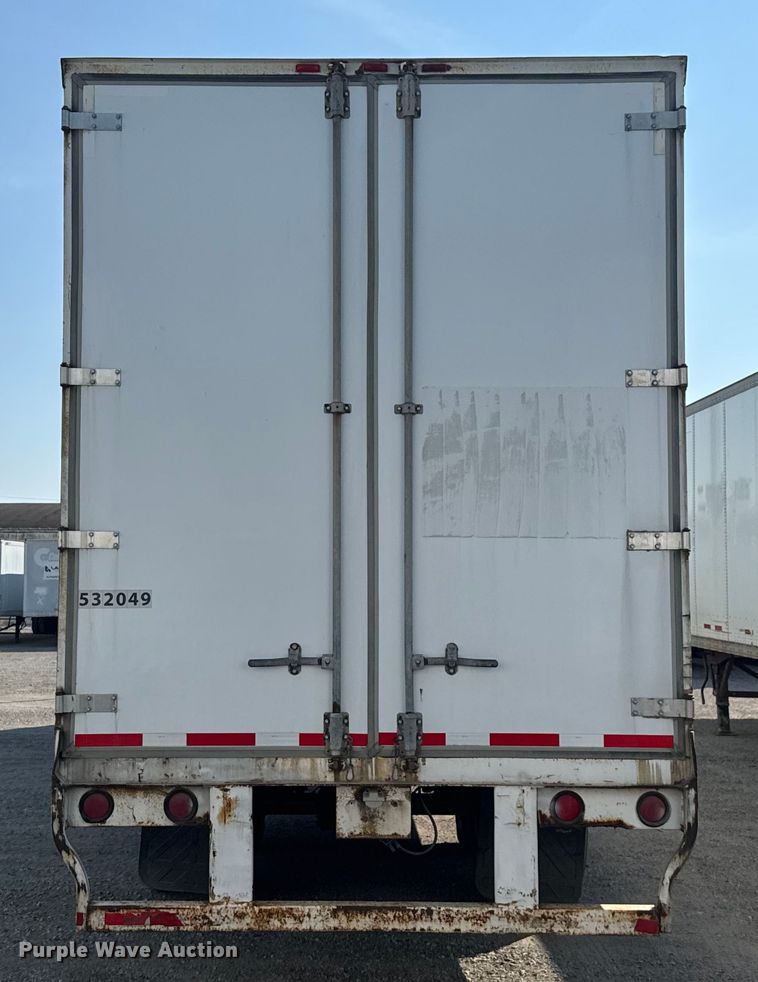 image for item EB8300 2000 Wabash dry van trailer