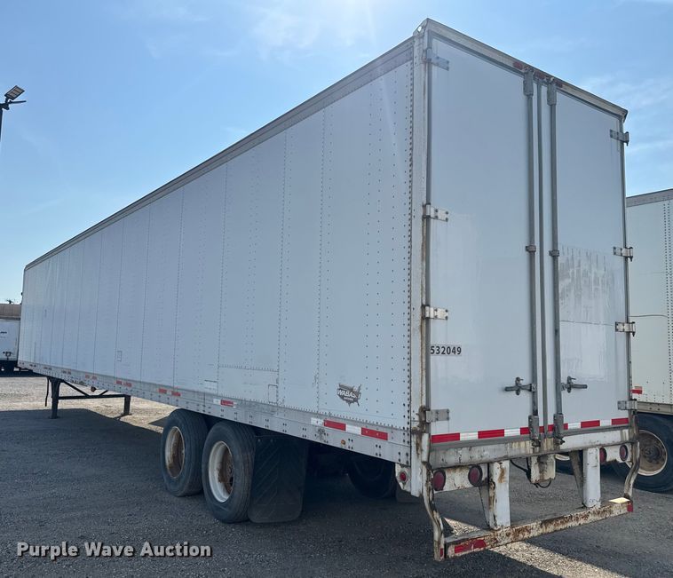 image for item EB8300 2000 Wabash dry van trailer
