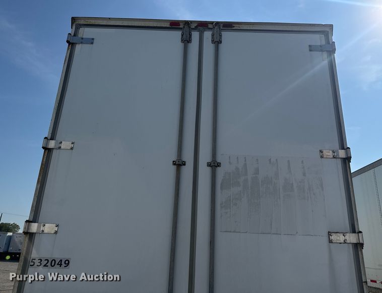 image for item EB8300 2000 Wabash dry van trailer