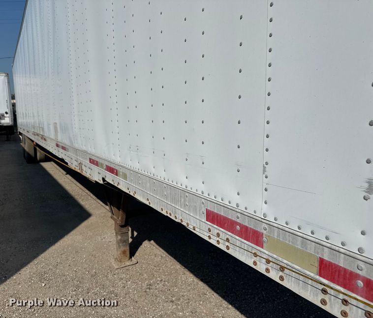 image for item EB8300 2000 Wabash dry van trailer