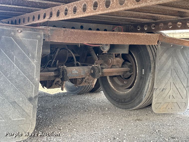 image for item EB8300 2000 Wabash dry van trailer