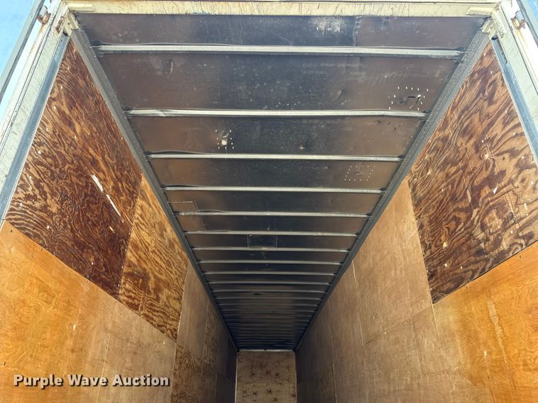 image for item EB8300 2000 Wabash dry van trailer
