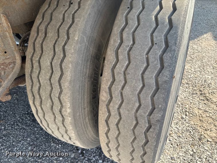 image for item EB8302 1999 Wabash DVCVHSA dry van trailer