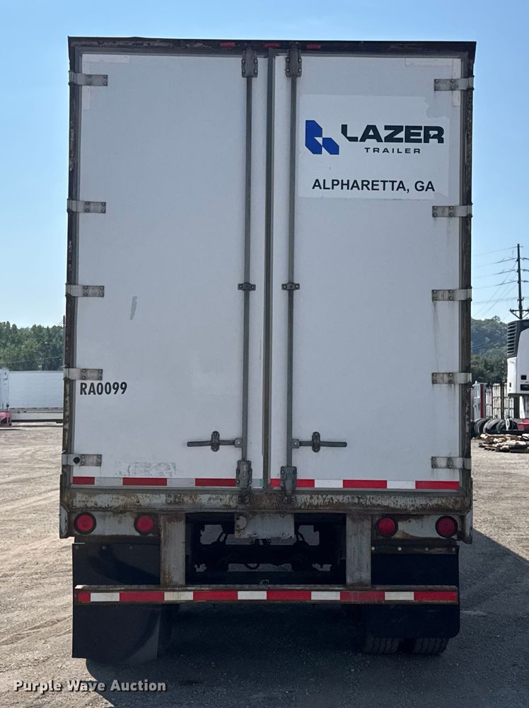 image for item EB8303 2004 Wabash DVCVHPC dry van trailer