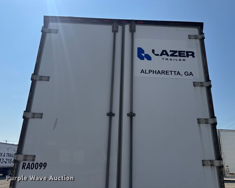 image for item EB8303 2004 Wabash DVCVHPC dry van trailer