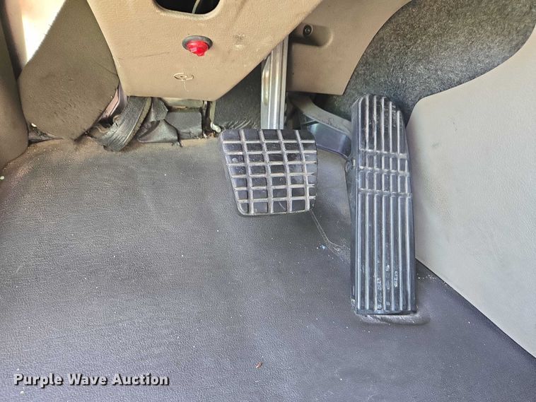 image for item EC1042 2016 Freightliner Cascadia 125 semi truck