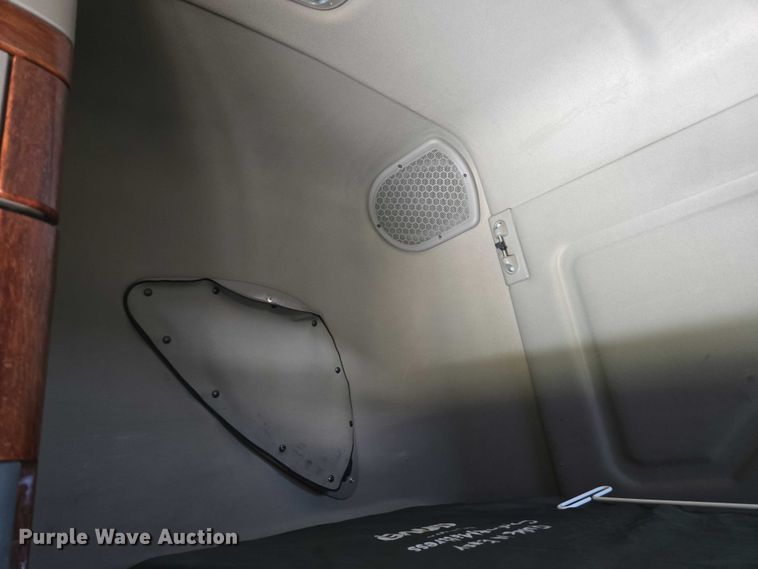 image for item EC1042 2016 Freightliner Cascadia 125 semi truck