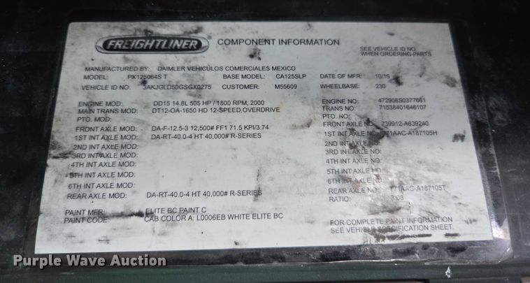 image for item EC1042 2016 Freightliner Cascadia 125 semi truck