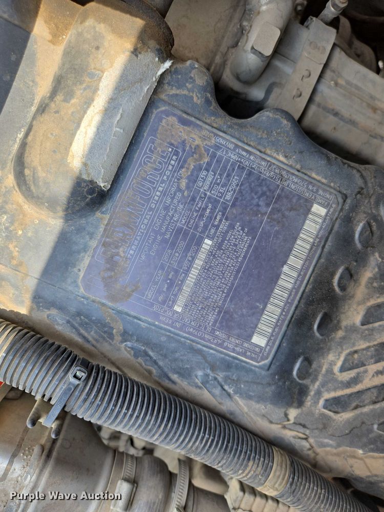 image for item EC1150 2009 International  4400 flatbed truck