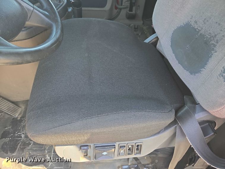 image for item EC1178 2014 Freightliner Cascadia semi truck