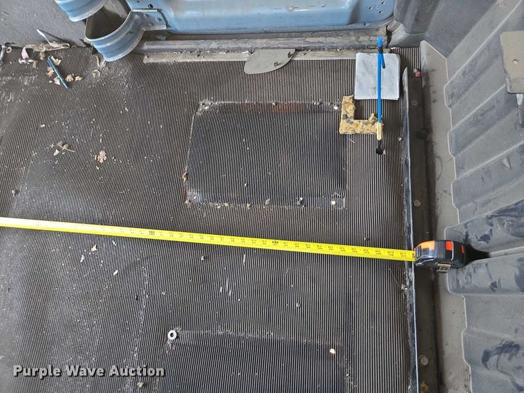 image for item EC1178 2014 Freightliner Cascadia semi truck