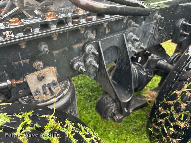 image for item EC3774 2017 International ProStar semi truck