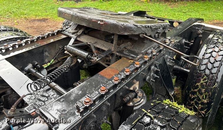 image for item EC3774 2017 International ProStar semi truck