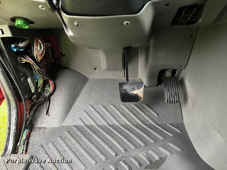 image for item EC3774 2017 International ProStar semi truck