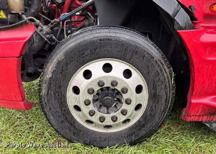 image for item EC3774 2017 International ProStar semi truck