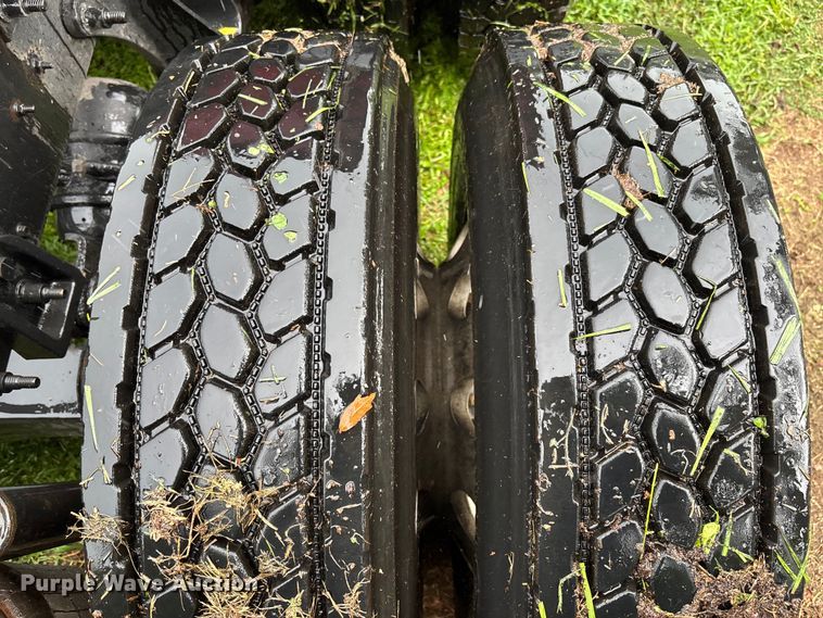 image for item EC3774 2017 International ProStar semi truck