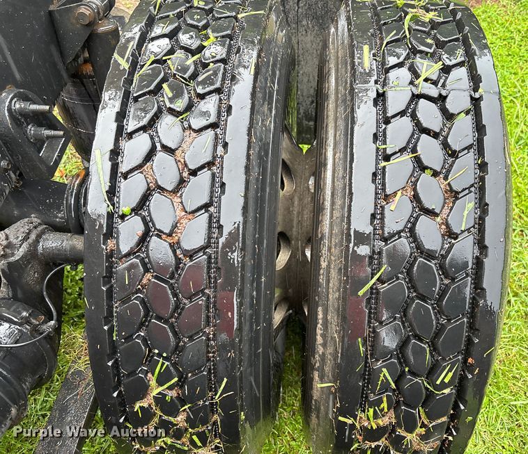 image for item EC3774 2017 International ProStar semi truck