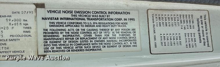 image for item ED2206 1996 International F-8200 truck cab and chassis