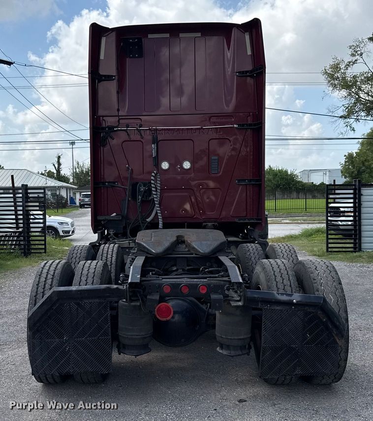 image for item ED5817 2015 International ProStar+ 122 semi truck