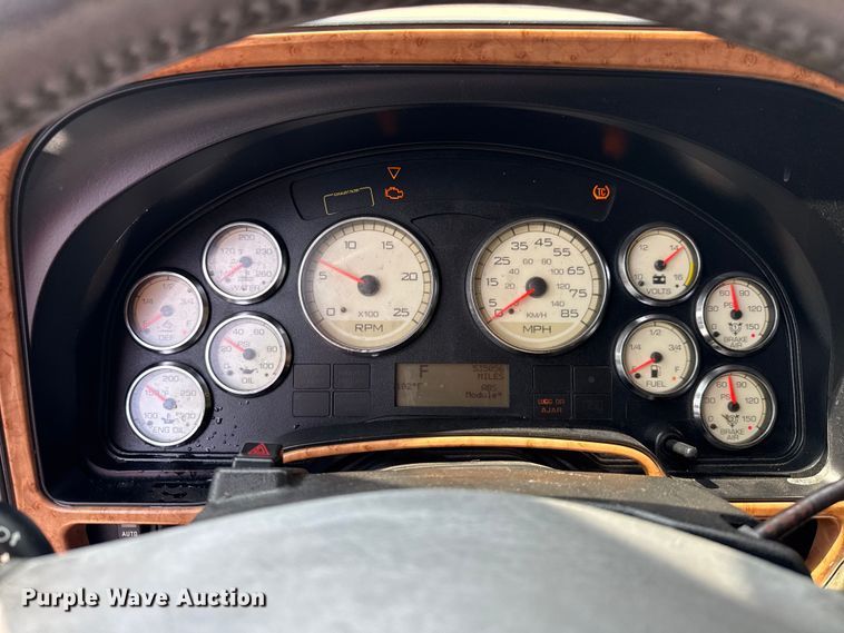 image for item ED5817 2015 International ProStar+ 122 semi truck