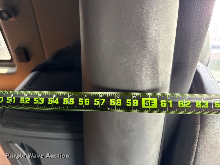 image for item ED5817 2015 International ProStar+ 122 semi truck