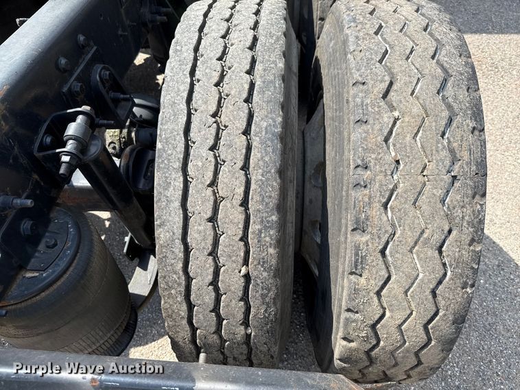 image for item ED5817 2015 International ProStar+ 122 semi truck