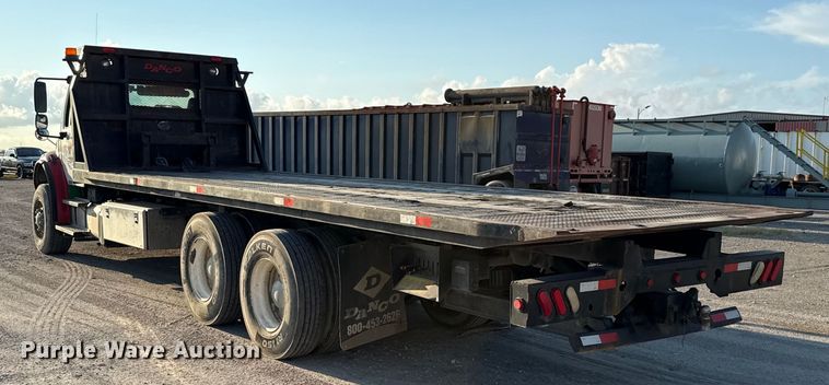 image for item ED5880 2011 Freightliner Business Class M2 rollback truck