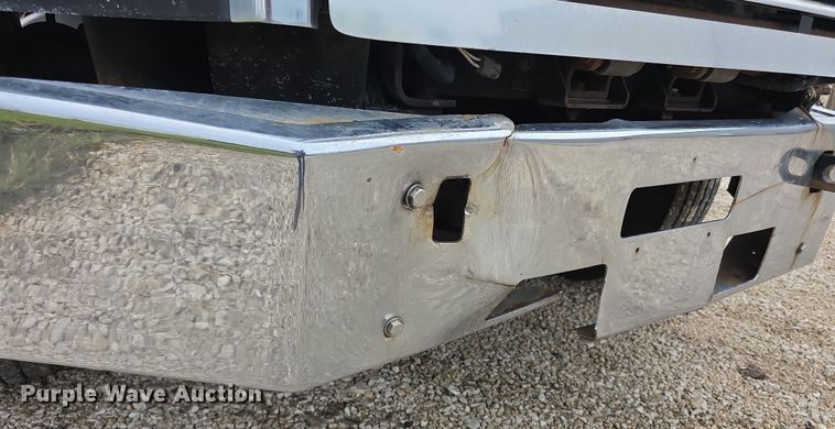 image for item EF3767 1998 Freightliner  FL112 hook lift truck