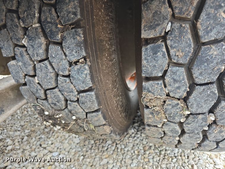 image for item EF3767 1998 Freightliner  FL112 hook lift truck