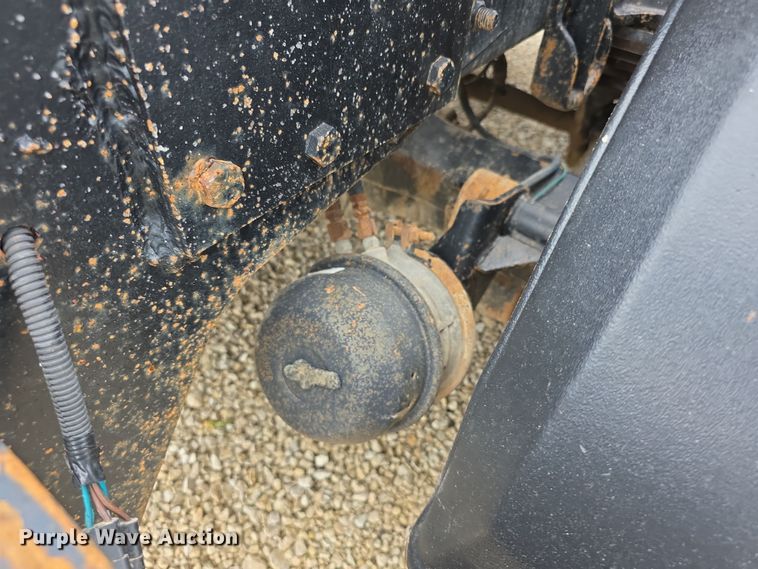 image for item EF3767 1998 Freightliner  FL112 hook lift truck