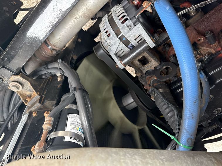 image for item EG5916 2011 Cargotec Solutions LLC yard truck