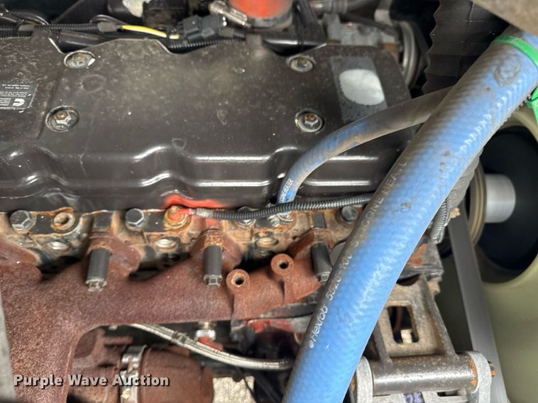 image for item EG5916 2011 Cargotec Solutions LLC yard truck