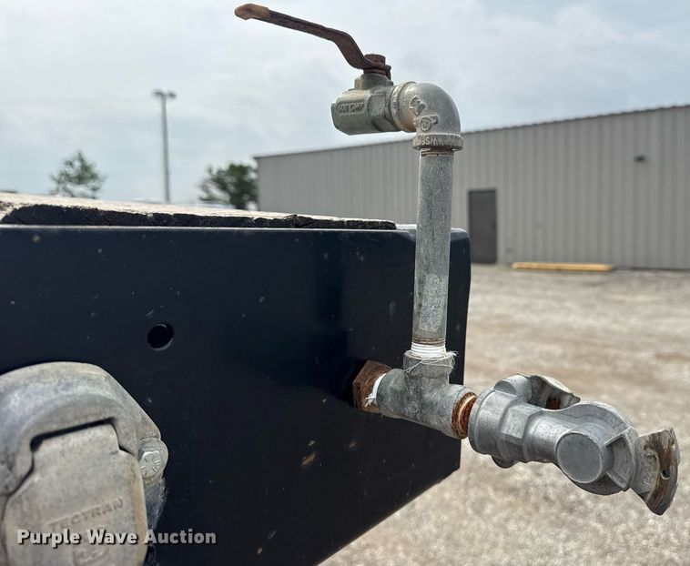 image for item EG6026 2000 Diamond Trailers drop deck trailer