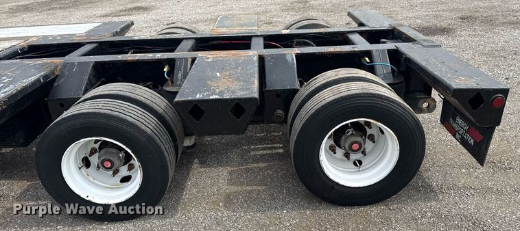 image for item EG6026 2000 Diamond Trailers drop deck trailer