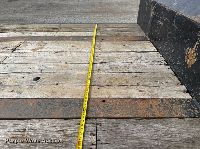 image for item EG6026 2000 Diamond Trailers drop deck trailer