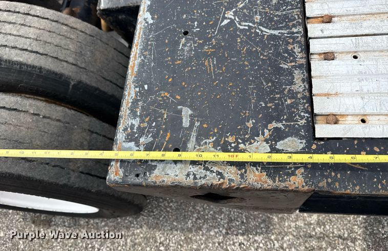 image for item EG6026 2000 Diamond Trailers drop deck trailer