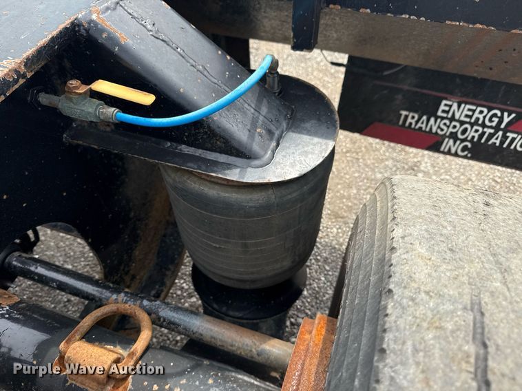 image for item EG6026 2000 Diamond Trailers drop deck trailer