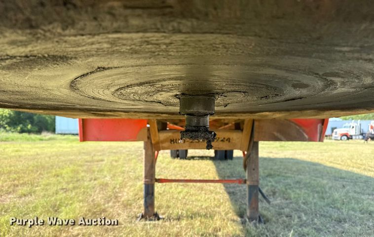 image for item EG6130 2007 Dragon Products vacuum trailer