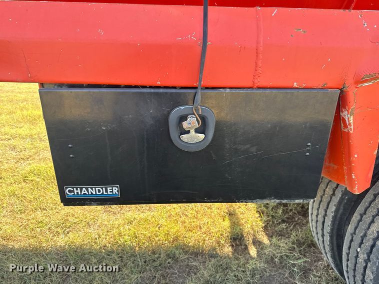 image for item EG6130 2007 Dragon Products vacuum trailer