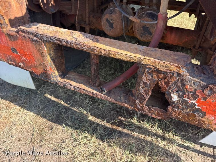 image for item EG6130 2007 Dragon Products vacuum trailer