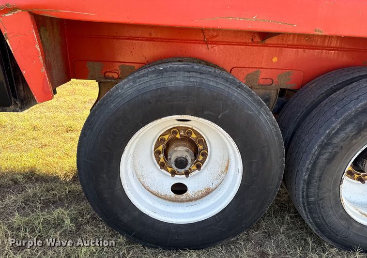 image for item EG6130 2007 Dragon Products vacuum trailer