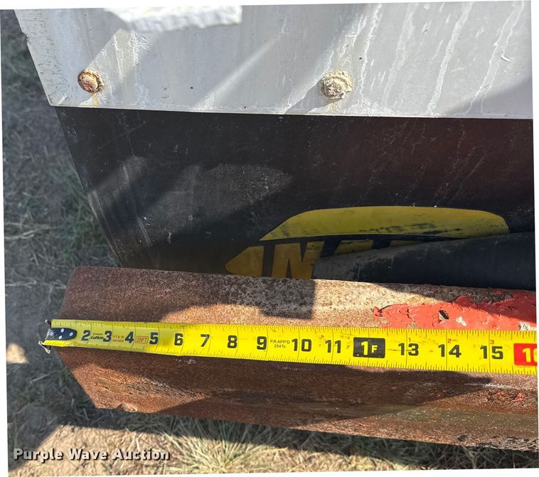 image for item EG6132 2012 Dragon Products vacuum trailer