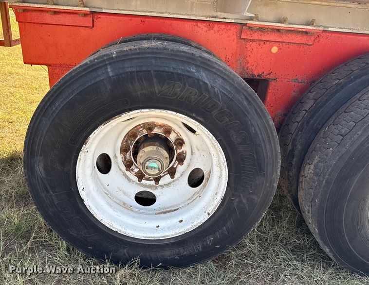 image for item EG6132 2012 Dragon Products vacuum trailer