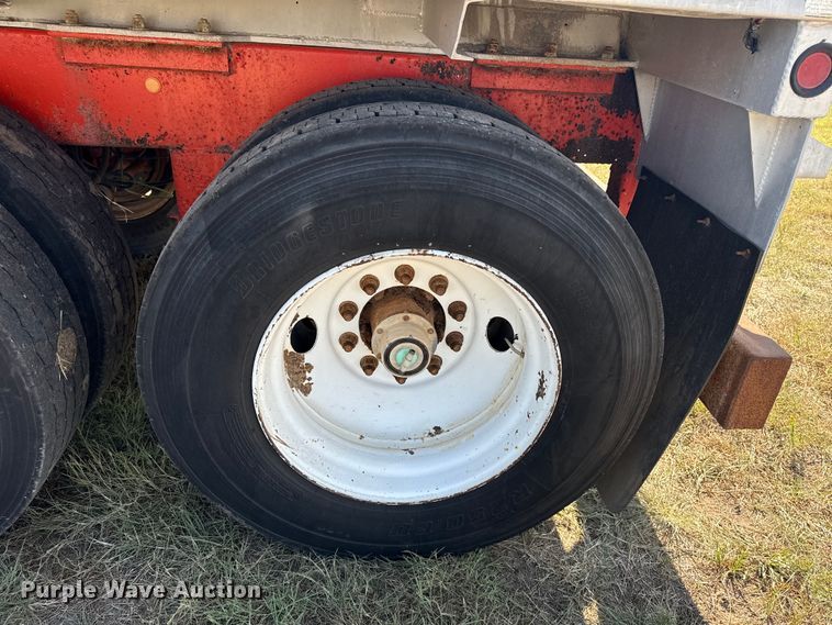 image for item EG6132 2012 Dragon Products vacuum trailer