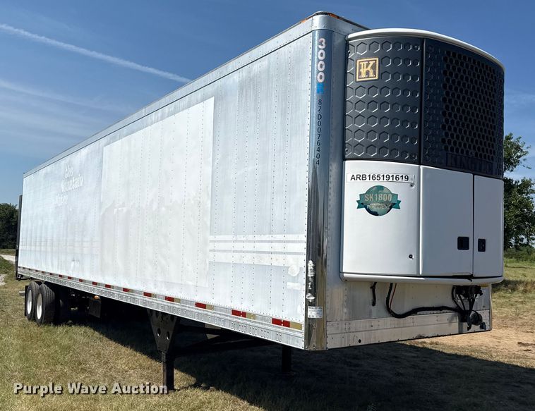 image for item EG6133 2004 Utility Trailer  VS2RA refrigerated van trailer